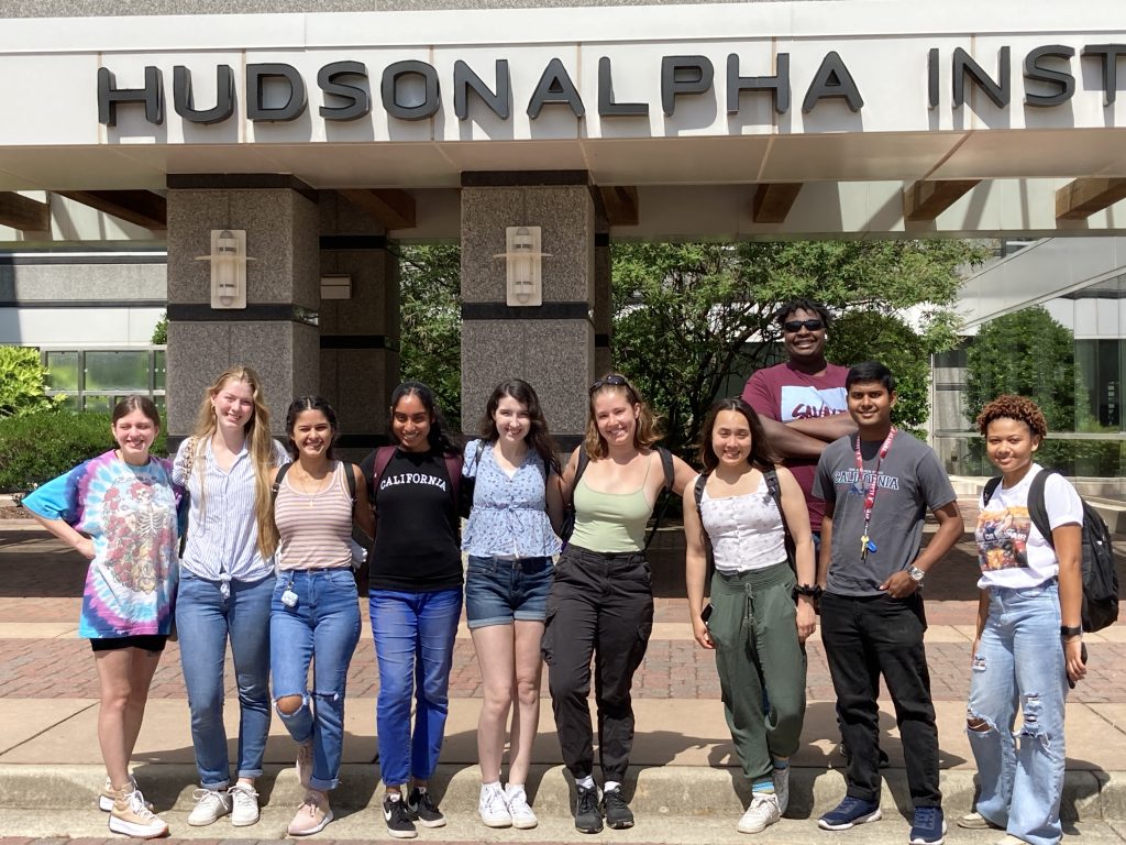 REU students visit Hudson Alpha